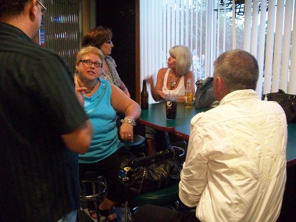 Mark Manning, Susan Beth Boyts Pangburn, Debbie Fitzhugh Richards, Vicky Cutlip Shaw, and Ron Graham
